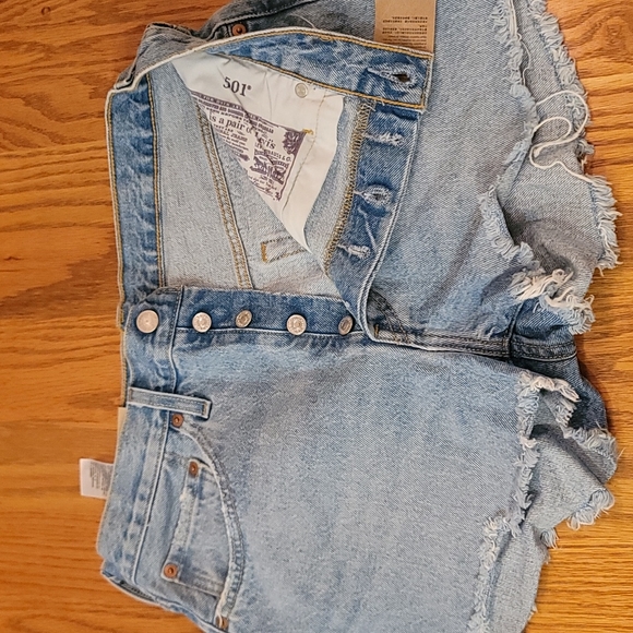 COPY - Hi-rise Jeans shorts - Picture 4 of 7